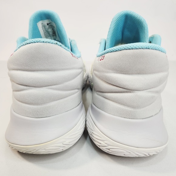 Nike Kyrie Flytrap 5 Shoe Mens 11 White Basketball 1 World 1 People CZ4100-102 - Picture 6 of 11